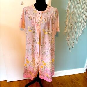 Vintage Sears Floral Snap button nightgown